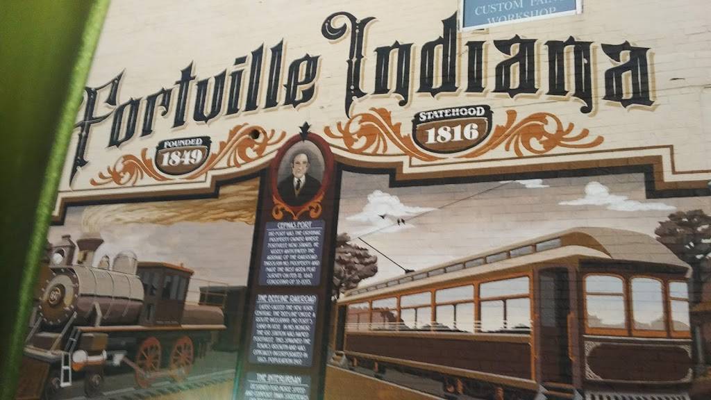 FoxGardin Kitchen & Ale | restaurant | 215 S Main St, Fortville, IN 46040, USA | 3174854085 OR +1 317-485-4085