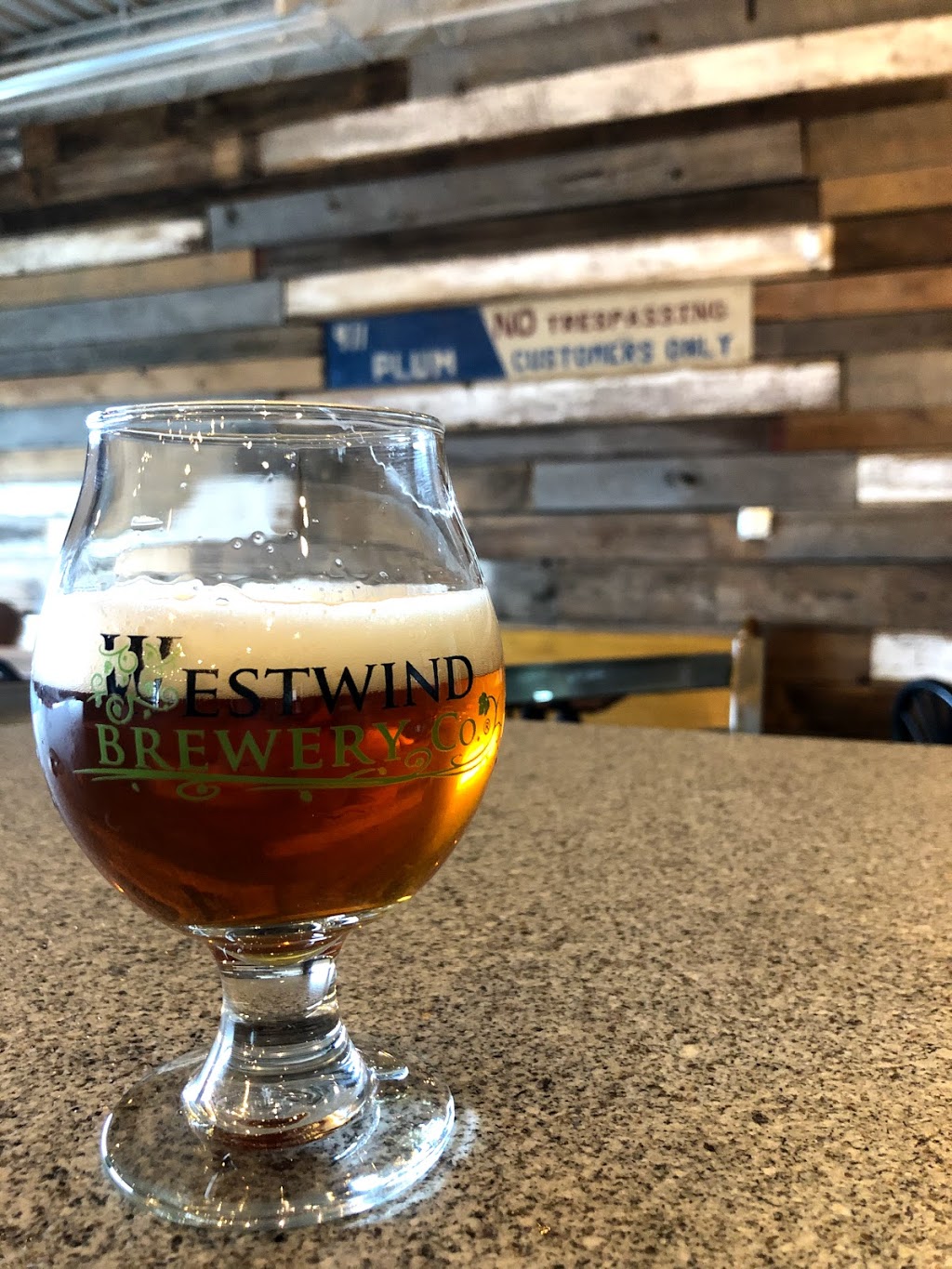 Westwind Brewery Co. | restaurant | 911 Plum St, Elkhart, IN 46514, USA | 5743276767 OR +1 574-327-6767