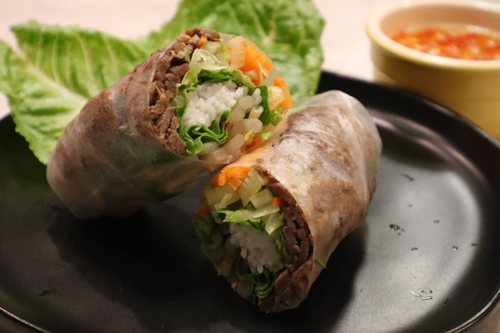 BaoBao Kitchen | restaurant | 2403 Battleground Ave # 2, Greensboro, NC 27408, USA | 3366173066 OR +1 336-617-3066