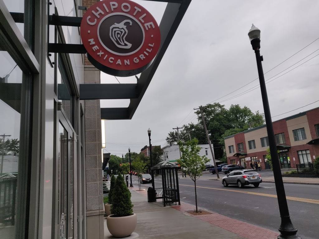 Chipotle Mexican Grill | restaurant | 17 New Scotland Ave Ste 112, Albany, NY 12208, USA | 5183124591 OR +1 518-312-4591
