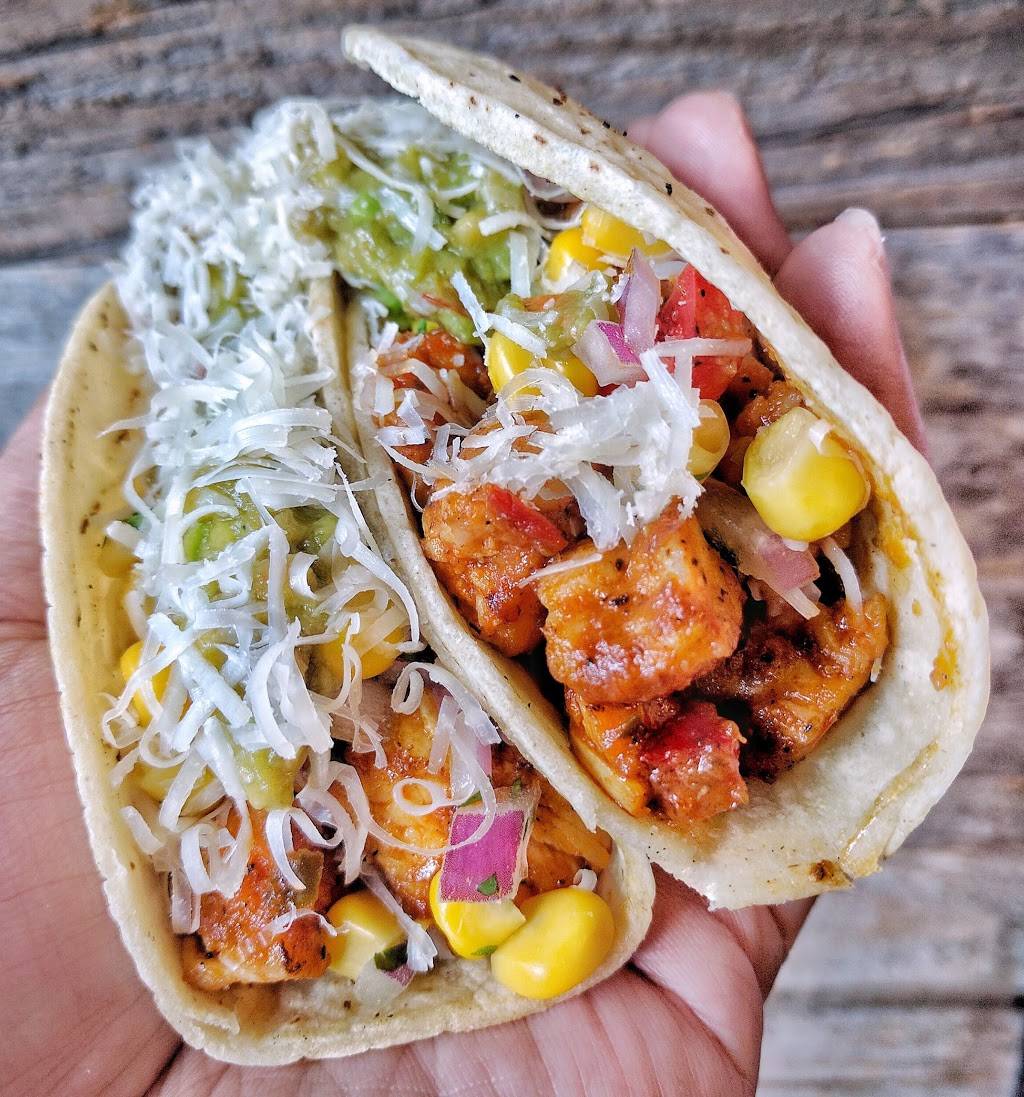 Pelicana Chicken | restaurant | 47-08 Greenpoint Ave, Sunnyside, NY 11104, USA | 7182556650 OR +1 718-255-6650