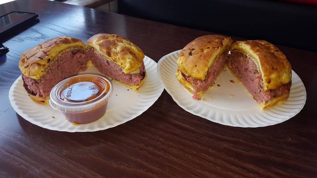 Georgios Roast Beef & Pizza | restaurant | 1041 Pearl St, Brockton, MA 02301, USA | 5085800160 OR +1 508-580-0160