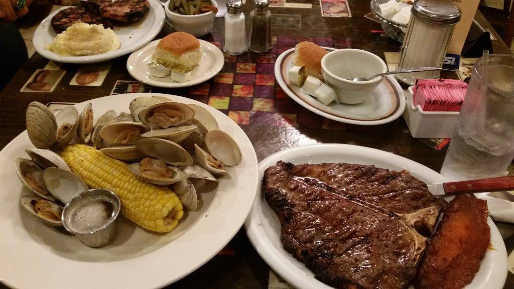 C&Js diner | restaurant | 2341 Pearl Rd, Medina, OH 44256, USA | 3302730055 OR +1 330-273-0055