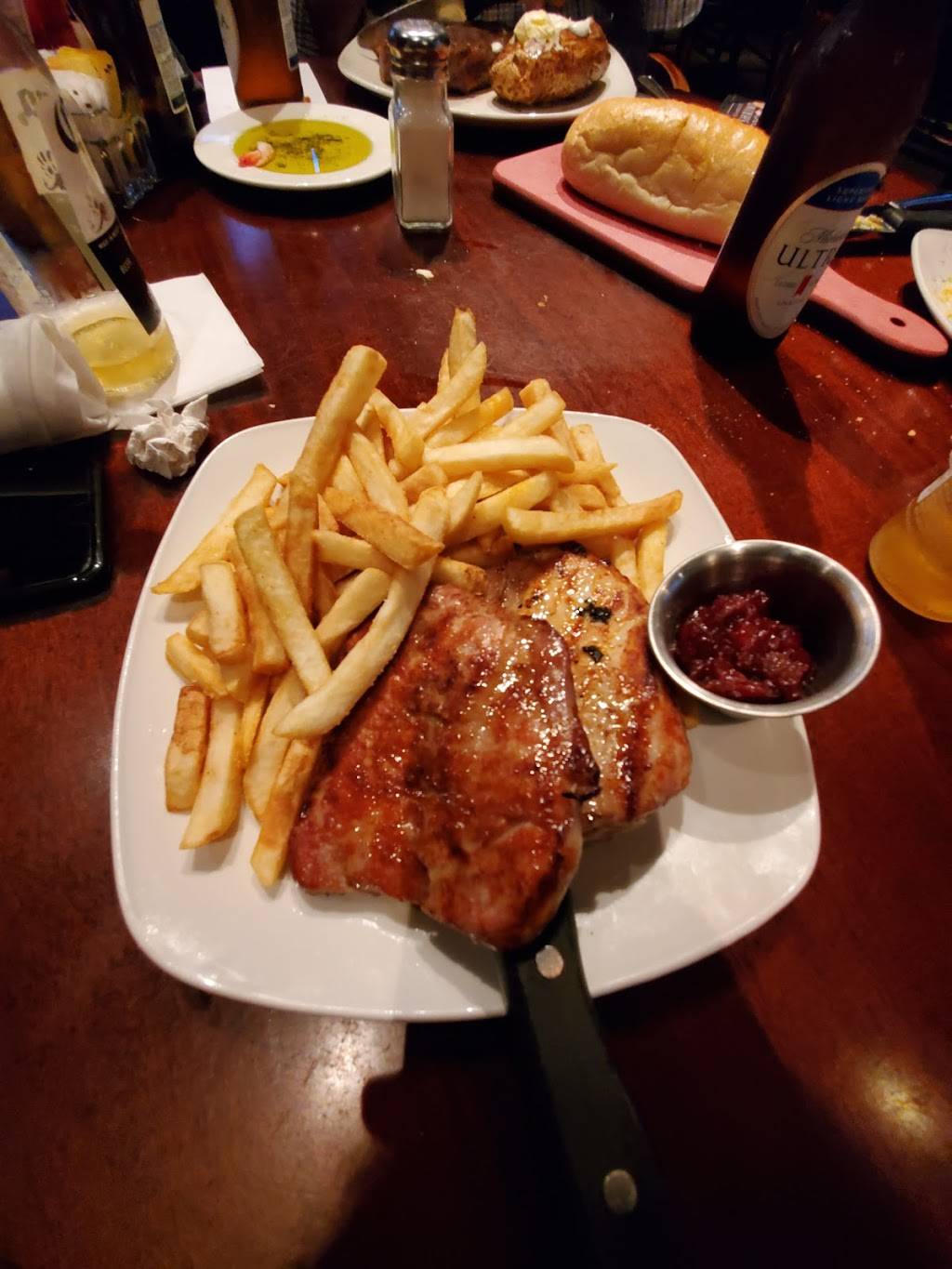 Tripps Restaurant | restaurant | 4402 W Wendover Ave, Greensboro, NC 27407, USA | 3368549518 OR +1 336-854-9518