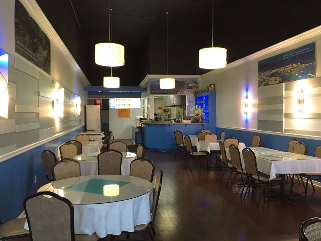 Mrs. Greek Souvlaki Express | restaurant | 3850 Steeles Ave W, Woodbridge, ON L4L 4Y6, Canada | 9058512822 OR +1 905-851-2822