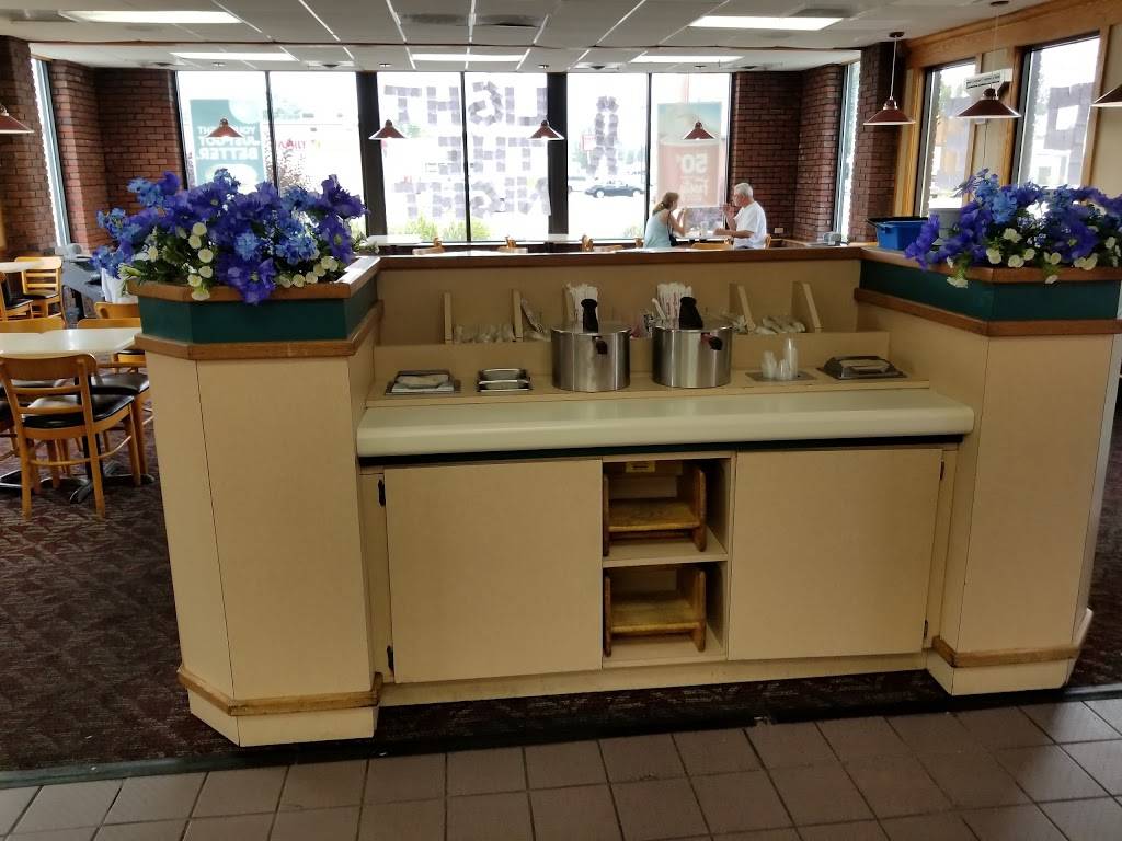 Wendys | restaurant | 1410 Colorado Ave, Lorain, OH 44052, USA | 4402880910 OR +1 440-288-0910