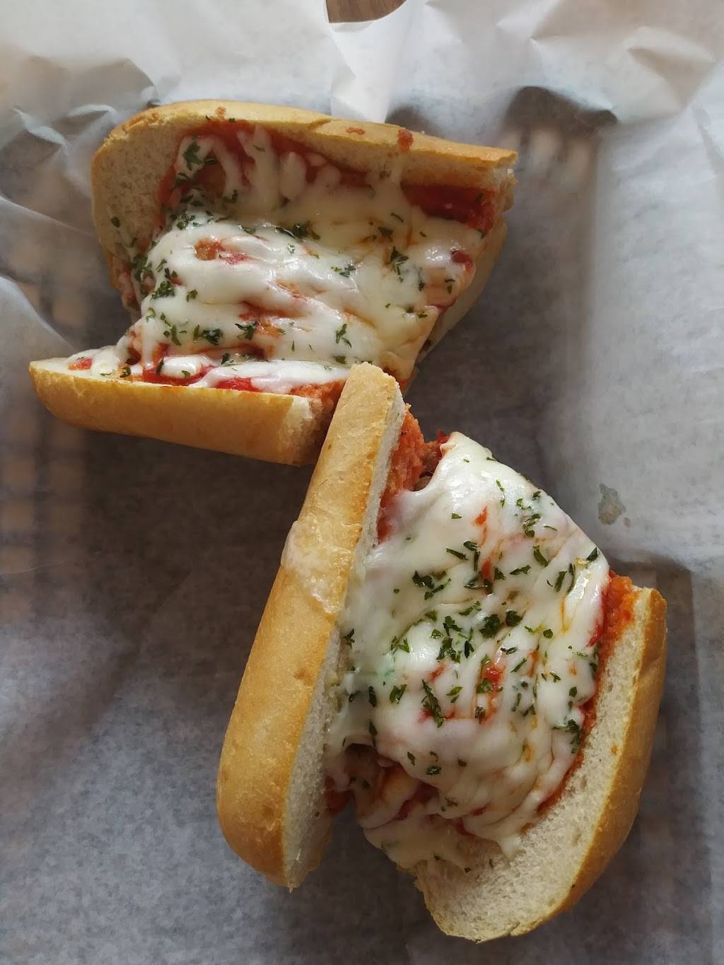 Frankies Authentic Italian Deli | restaurant | 6654 Collier Blvd Suite 106, Naples, FL 34114, USA | 2393049033 OR +1 239-304-9033