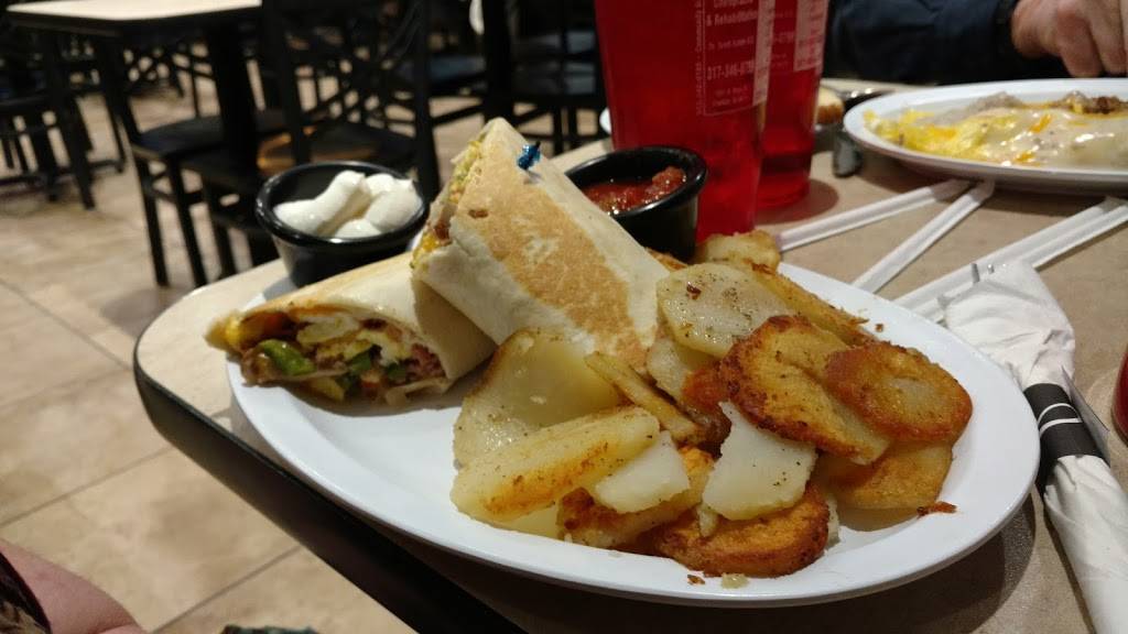 Anns Restaurant | restaurant | 2314, 77 W Monroe St, Franklin, IN 46131, USA | 3177365421 OR +1 317-736-5421