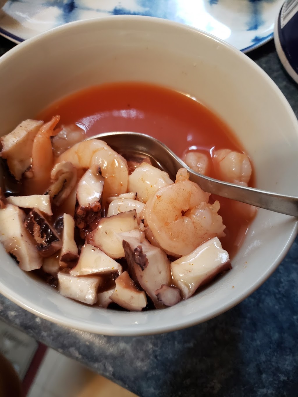 Mariscos El Barbas | restaurant | 4569 N Elston Ave, Chicago, IL 60630, USA | 7736573431 OR +1 773-657-3431