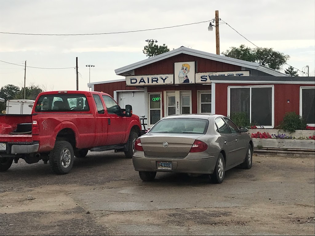 Dairy Sweet | restaurant | 3554 US-20, Crawford, NE 69339, USA | 3086651323 OR +1 308-665-1323