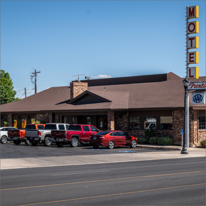 Frontier Motel & Grill | restaurant | 75 Main St, Roosevelt, UT 84066, USA | 4357222201 OR +1 435-722-2201