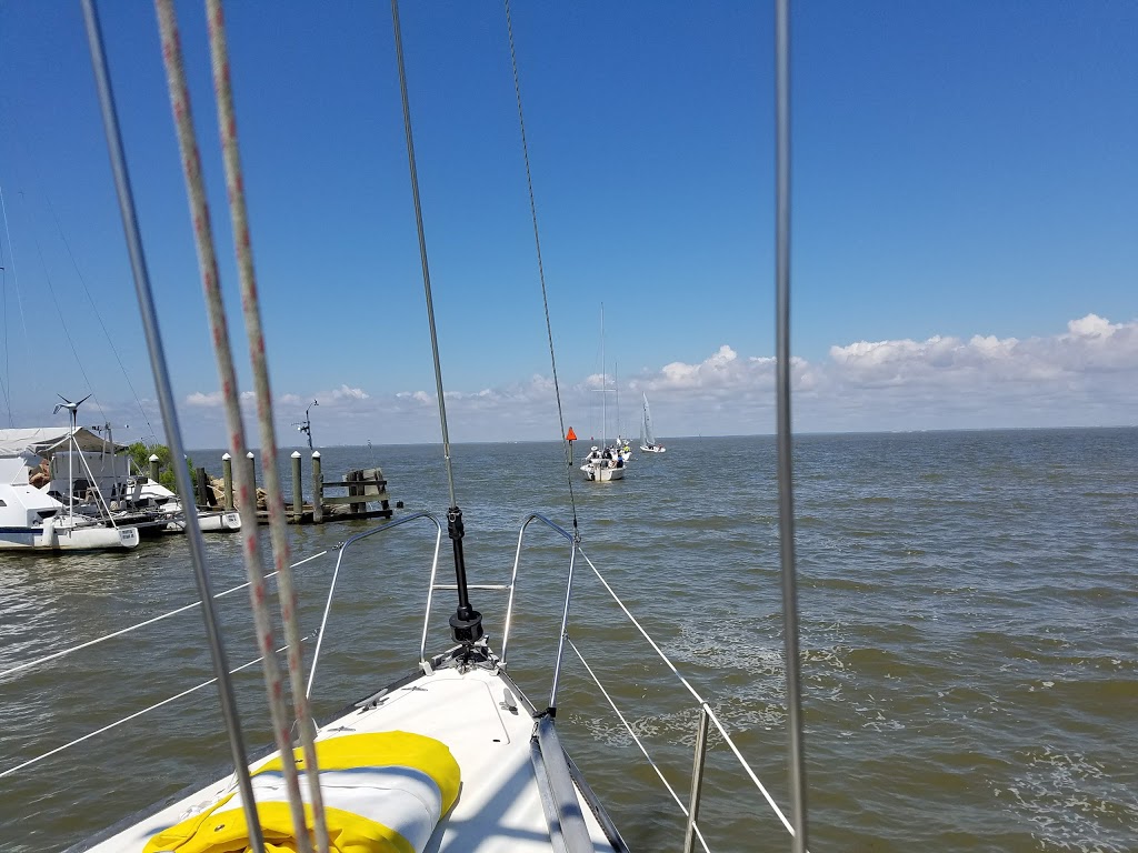 Fairhope Yacht Club | restaurant | 101 Volanta Ave, Fairhope, AL 36532, USA | 2519283276 OR +1 251-928-3276