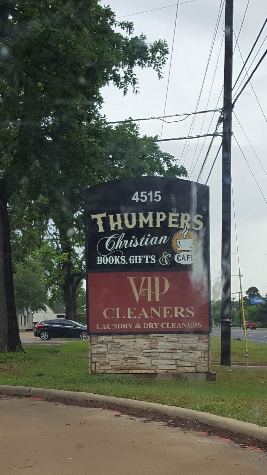 Thumpers Christian Books and Gifts | cafe | 4515 North St, Nacogdoches, TX 75965, USA | 9367207007 OR +1 936-720-7007