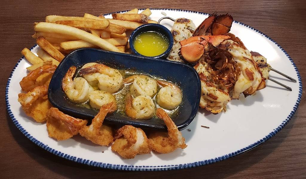 Red Lobster | restaurant | 1700 The Arches Cir, Deer Park, NY 11729, USA | 6319253001 OR +1 631-925-3001