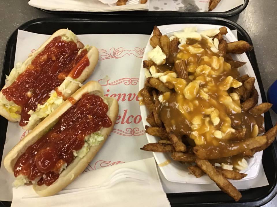 Restaurant Bouf-Vite | restaurant | 13088 Rue Sherbrooke E, Pointe-aux-Trembles, QC H1A 3W2, Canada | 5146429437 OR +1 514-642-9437