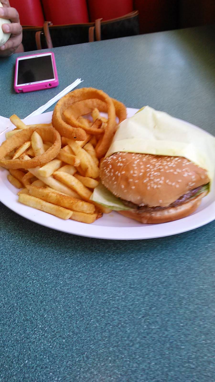 Cowboy Burgers & BBQ | restaurant | 13101 Ramona Blvd, Baldwin Park, CA 91706, USA | 6269627372 OR +1 626-962-7372