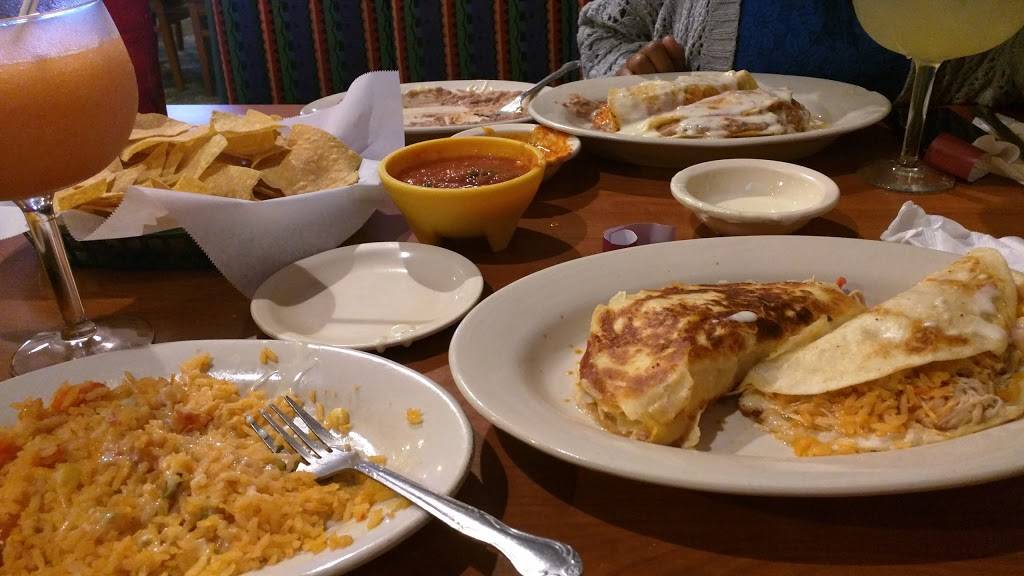 El Rodeo | restaurant | 11677 Fox Rd, Indianapolis, IN 46236, USA | 3178235167 OR +1 317-823-5167