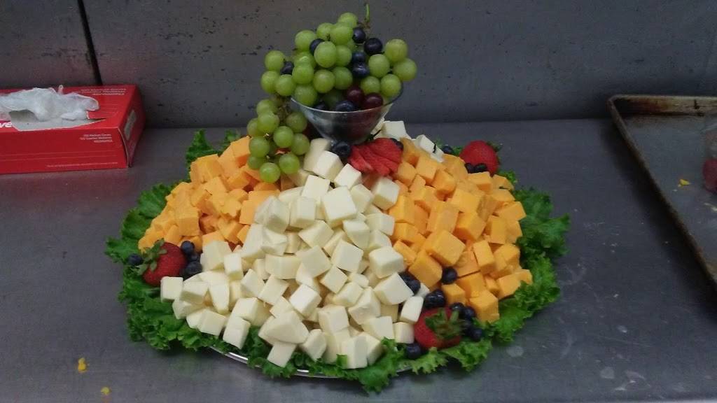 Tozzis On 12th | restaurant | 4210 12th St NW, Canton, OH 44708, USA | 3304777515 OR +1 330-477-7515