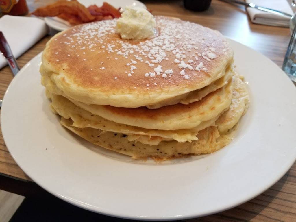 Wild Eggs | restaurant | 301 E 4th St, Cincinnati, OH 45202, USA | 5136556707 OR +1 513-655-6707