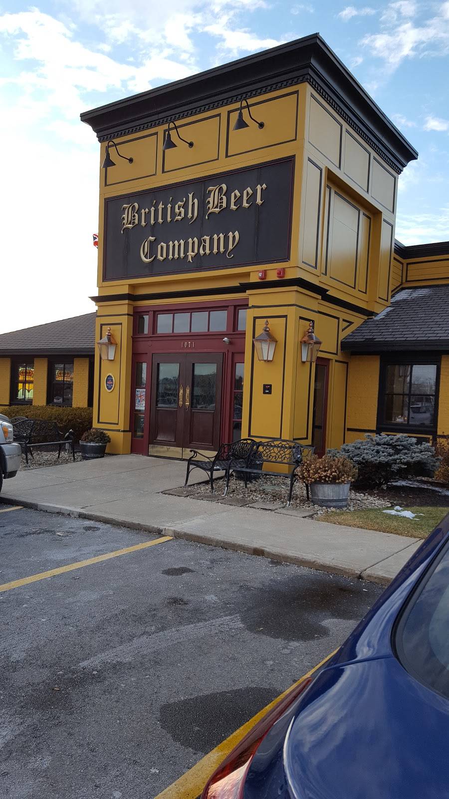British Beer Company | restaurant | 1071 S Willow St, Manchester, NH 03103, USA | 6032320589 OR +1 603-232-0589