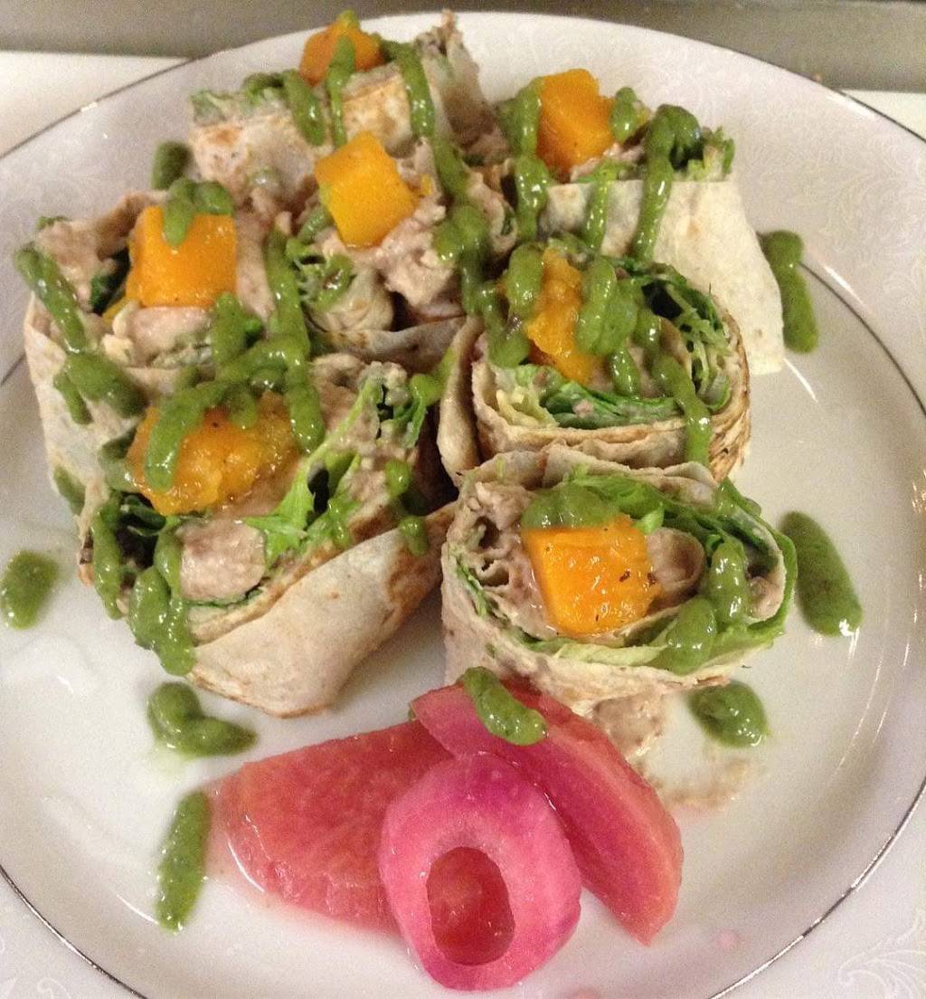 Homefield Kitchen & Brewery | restaurant | 3 Arnold Rd, Sturbridge, MA 01566, USA | 7742426365 OR +1 774-242-6365