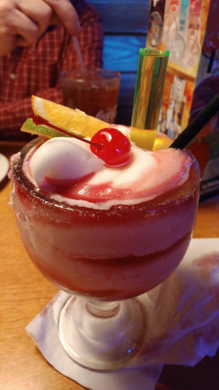 Texas Roadhouse | restaurant | 7900 Eagle Crest Blvd, Evansville, IN 47715, USA | 8124777427 OR +1 812-477-7427