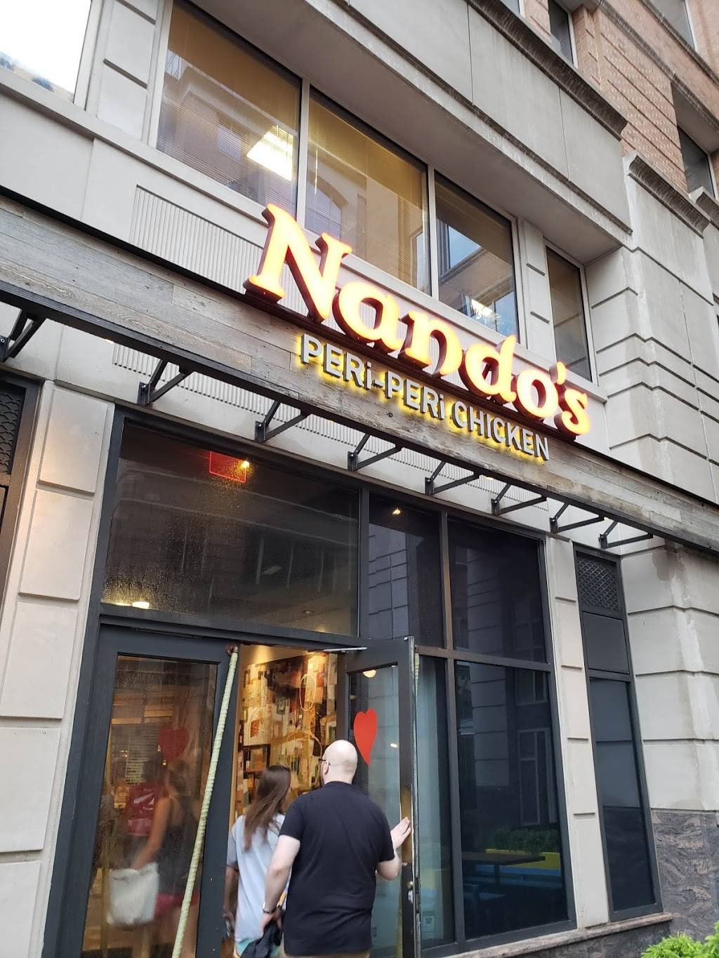 Nandos PERi-PERi | restaurant | 4401 Wilson Blvd, Arlington, VA 22203, USA | 7038885459 OR +1 703-888-5459