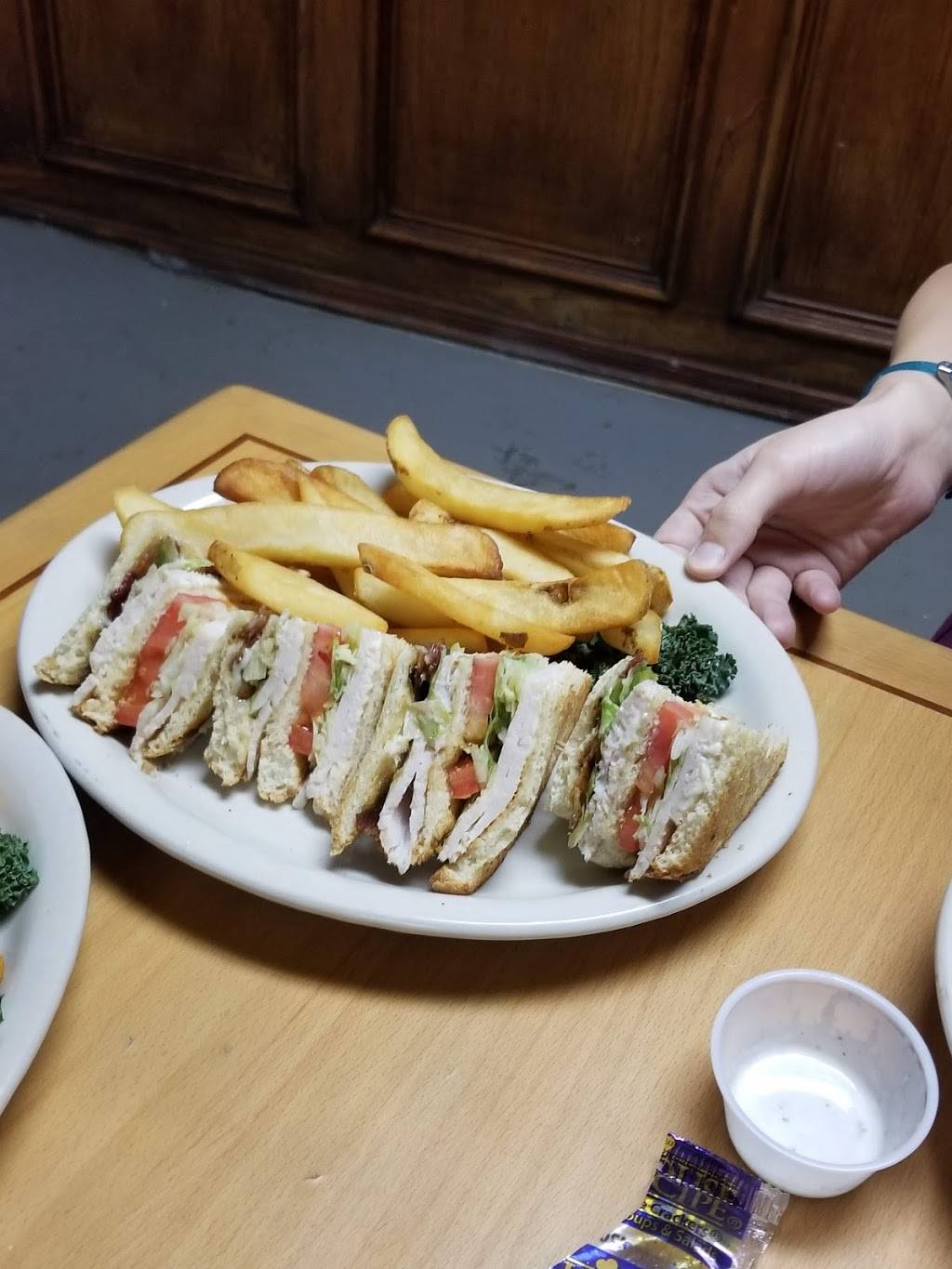 Astor Restaurant | restaurant | 5533 Leopard St, Corpus Christi, TX 78408, USA | 3612890101 OR +1 361-289-0101