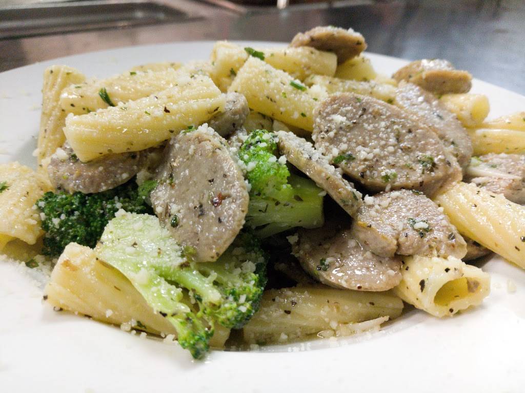 Ninis | meal takeaway | 1681, 124 Cottage St, Easthampton, MA 01027, USA | 4135270149 OR +1 413-527-0149