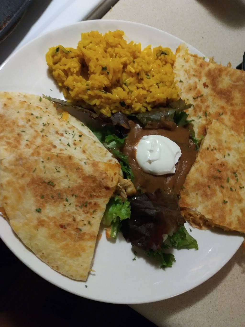 Layahs Place American Cuisine | restaurant | 1020 Goddard Rd, Lincoln Park, MI 48146, USA | 3137572817 OR +1 313-757-2817