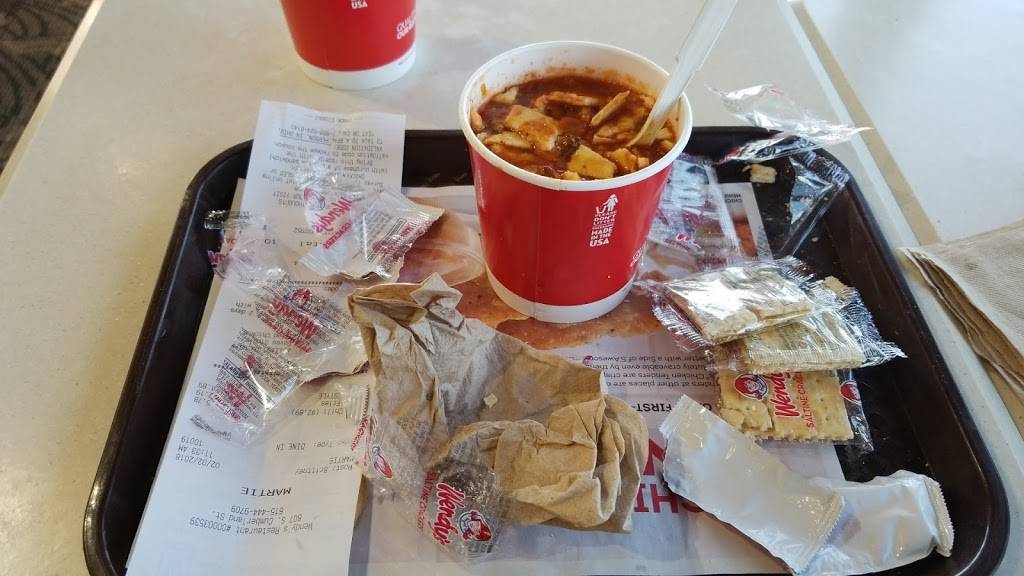 Wendys | restaurant | 807 S. Cumberland_Street, Lebanon, TN 37087, USA | 6154449709 OR +1 615-444-9709