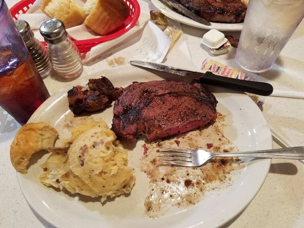 Leona General Store | restaurant | North Leona Blvd, 136 TX-75, Leona, TX 75850, USA | 9033442202 OR +1 903-344-2202