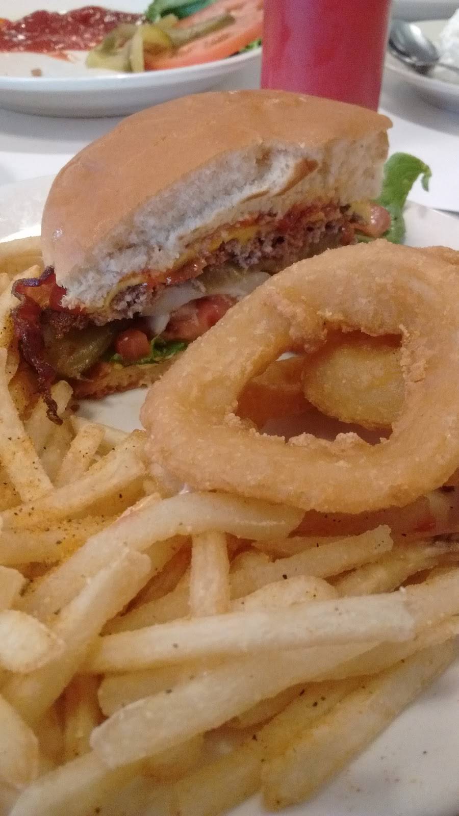 Steak n Shake | restaurant | 1185 Gravois Rd, Fenton, MO 63026, USA | 6367640020 OR +1 636-764-0020