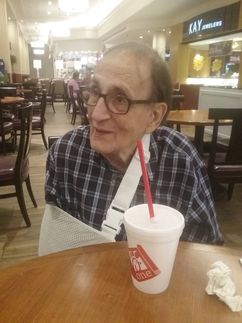 Chick-fil-A | restaurant | 746 Brookwood Village, Birmingham, AL 35209, USA | 2058711398 OR +1 205-871-1398