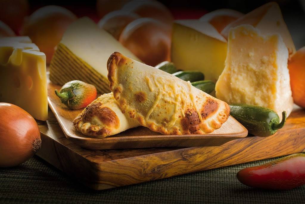 Nuchas Brooklyn Borough Hall | restaurant | 233 Joralemon St, Brooklyn, NY 11201, USA | 9177737628 OR +1 917-773-7628