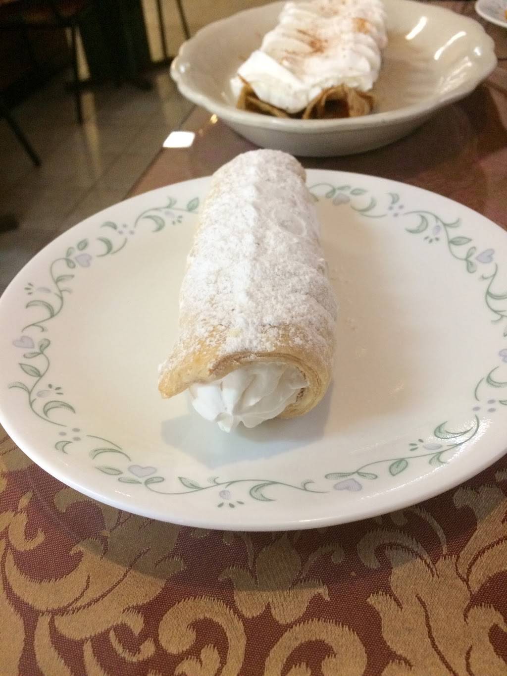 Lalas Hungarian Pastry | bakery | 836 Elm St, Manchester, NH 03101, USA | 6036477100 OR +1 603-647-7100