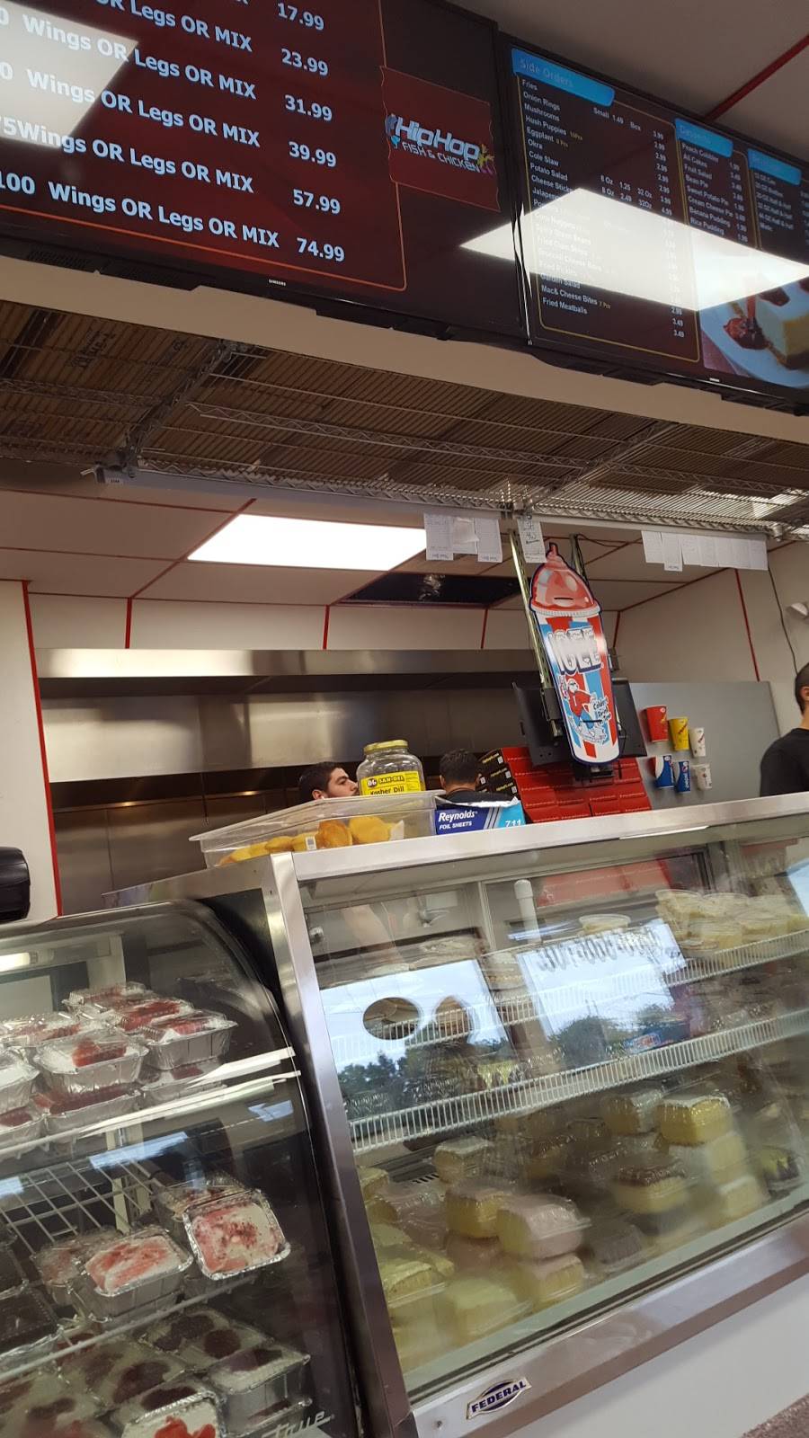 Hip Hop Fish & Chicken | restaurant | 7600 Old Branch Ave, Clinton, MD 20735, USA | 3018686666 OR +1 301-868-6666