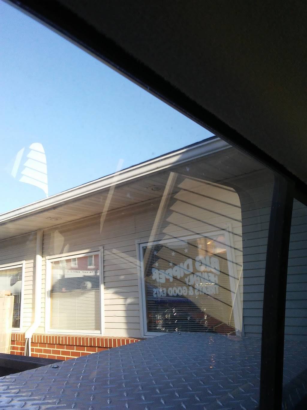 Converse Big Dipper | restaurant | 104 S Jefferson St, Converse, IN 46919, USA | 7653951331 OR +1 765-395-1331