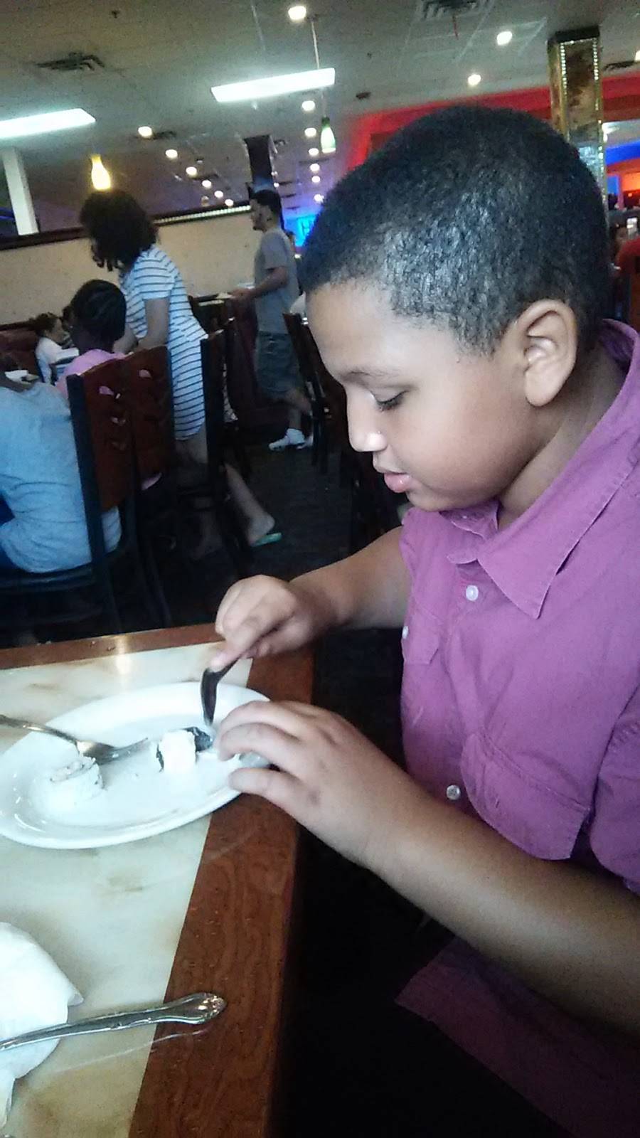 Hibachi Grill & Supreme Buffet | restaurant | 80 Kane St, West Hartford, CT 06119, USA | 8602962541 OR +1 860-296-2541