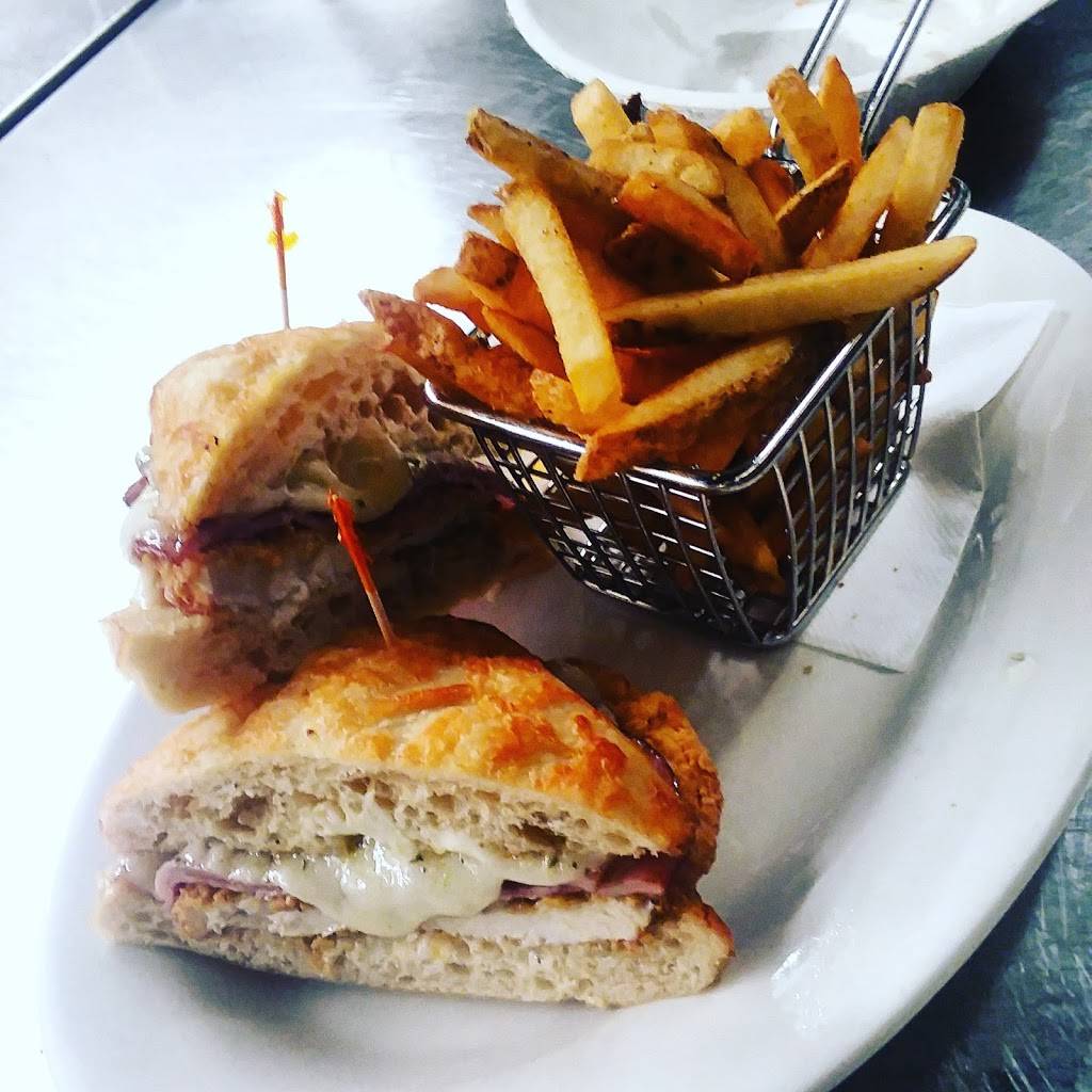 TJ Callahans Pub | restaurant | 1475 Main St, Tewksbury, MA 01876, USA | 9788630121 OR +1 978-863-0121