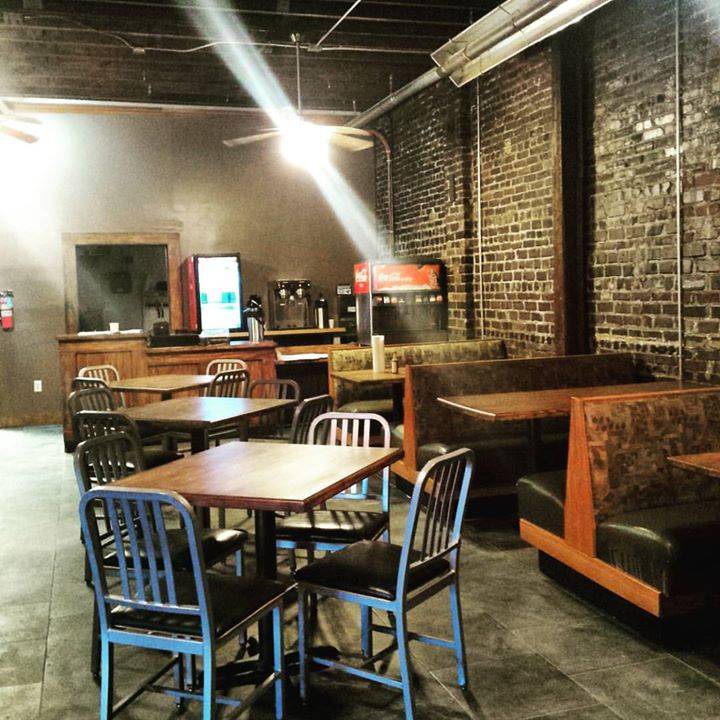 Railroad Bills Dining Car | restaurant | 621 Des Moines St, Des Moines, IA 50309, USA | 5152430247 OR +1 515-243-0247