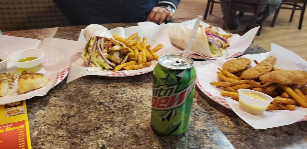 Gyro King & Wings | restaurant | 4052 Airport Hwy, Toledo, OH 43615, USA | 4192140618 OR +1 419-214-0618