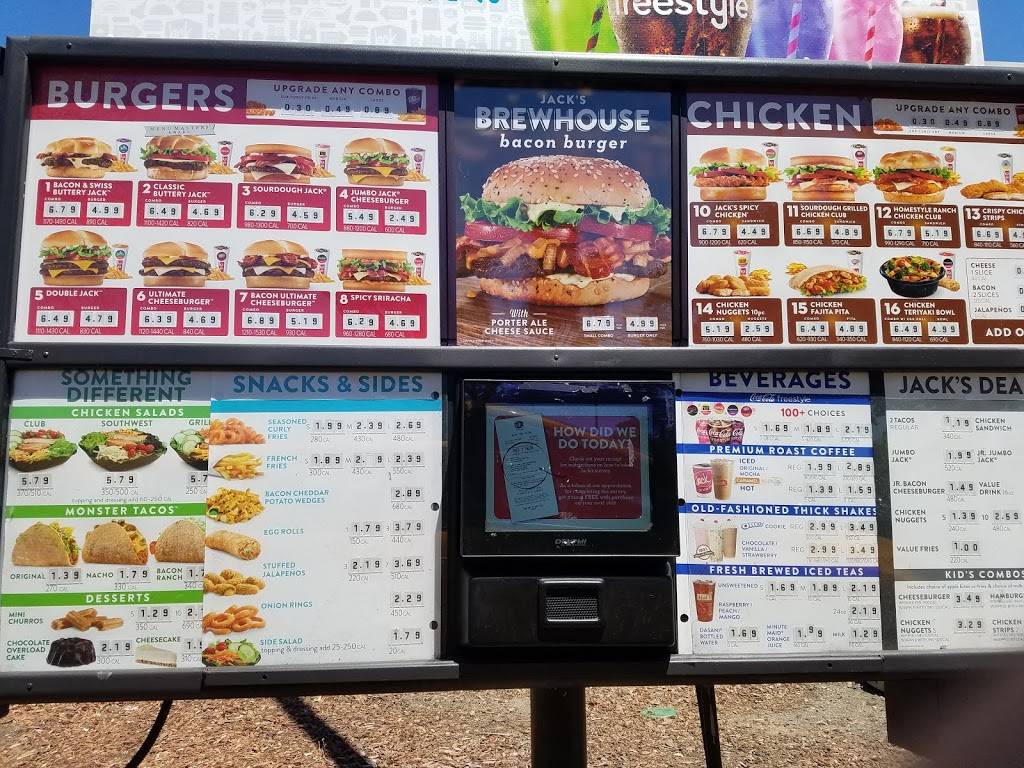 Jack in the Box | restaurant | 1965 W Texas St, Fairfield, CA 94533, USA | 7074292772 OR +1 707-429-2772