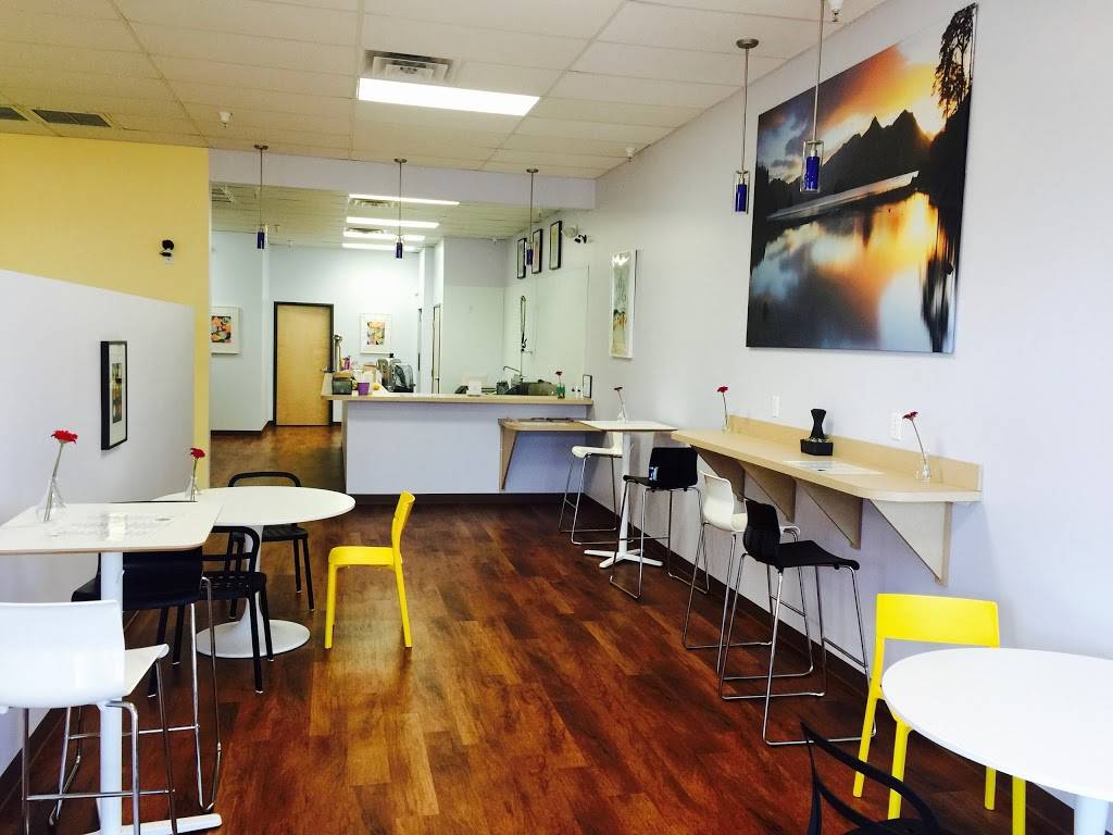 The Berry Beet Juice Bar | restaurant | 4206 E Chandler Blvd #9, Phoenix, AZ 85048, USA | 6024499200 OR +1 602-449-9200