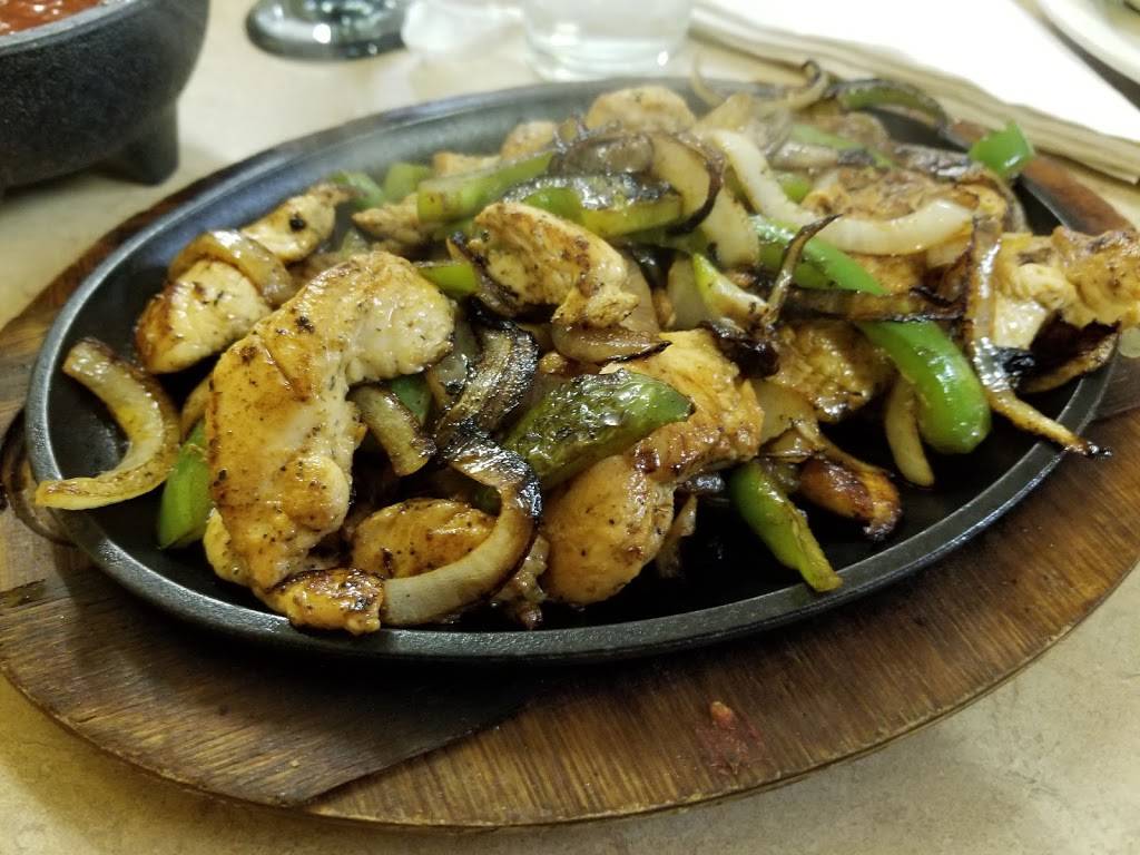 El Cazador Mexican Grill | restaurant | 1901 Cogswell Ave, Pell City, AL 35125, USA | 2053387585 OR +1 205-338-7585