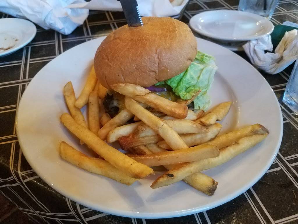 Florentine Restaurant | restaurant | 21 W Market St, Germantown, OH 45327, USA | 9378557759 OR +1 937-855-7759