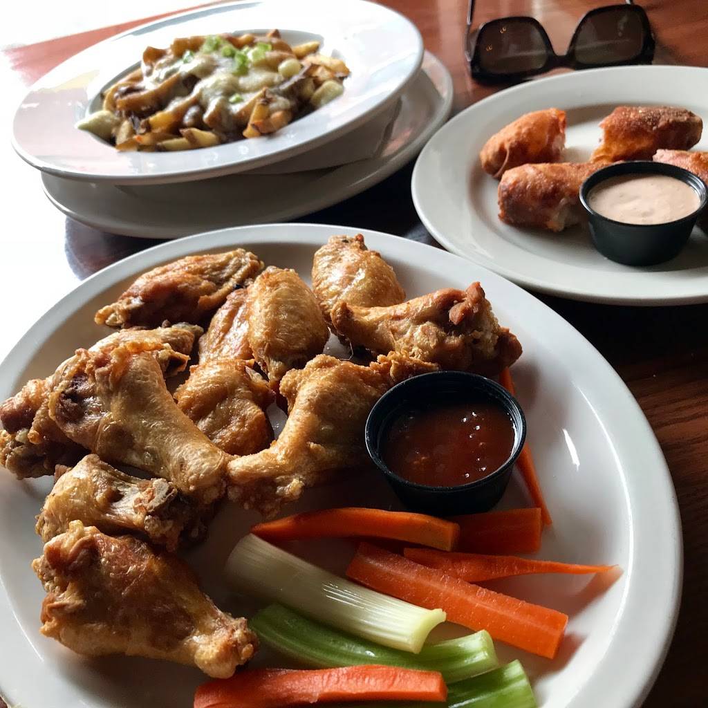 Irish Nobleman Pub | restaurant | 1367 W Erie St, Chicago, IL 60642, USA | 3123743487 OR +1 312-374-3487