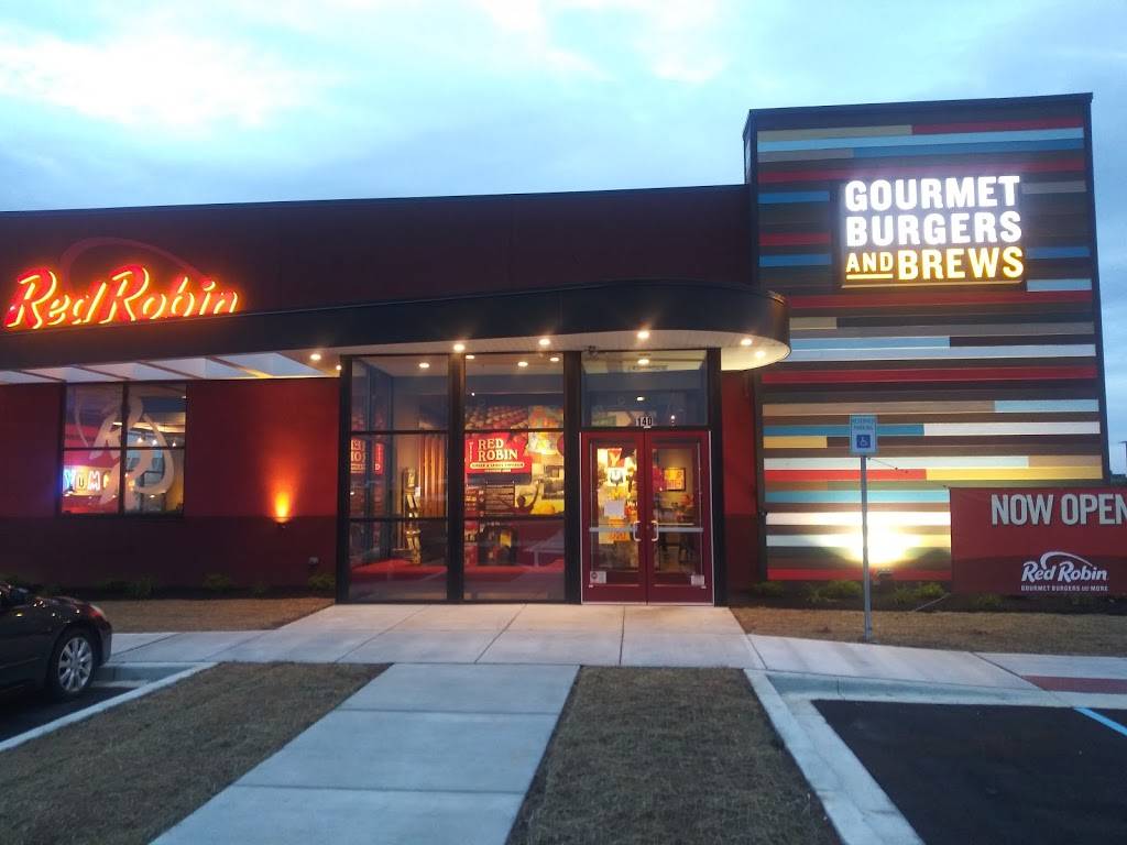 Red Robin Gourmet Burgers and Brews | restaurant | 140 Commerce Dr, Middletown, DE 19709, USA | 3023149109 OR +1 302-314-9109