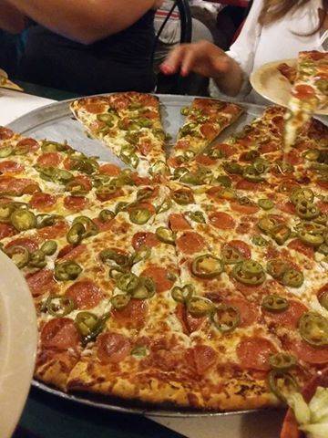 Ricos Pizza | restaurant | 1420 E Hatch Rd # C, Modesto, CA 95351, USA | 2095381003 OR +1 209-538-1003