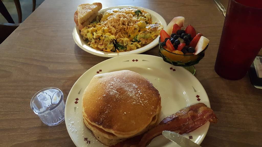 Comfort Cafe | cafe | 111 NW 1st St, Smithville, TX 78957, USA | 5126297065 OR +1 512-629-7065